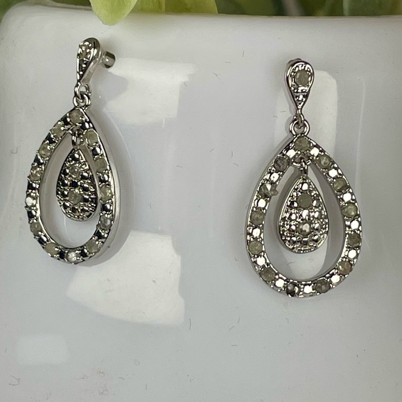 Diamond earrings. Silver .925. Untreated Earth Mined. 1/2ct - Picture 5 of 12